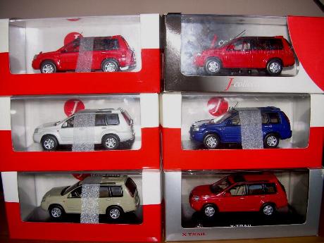 diecast nissan x trail